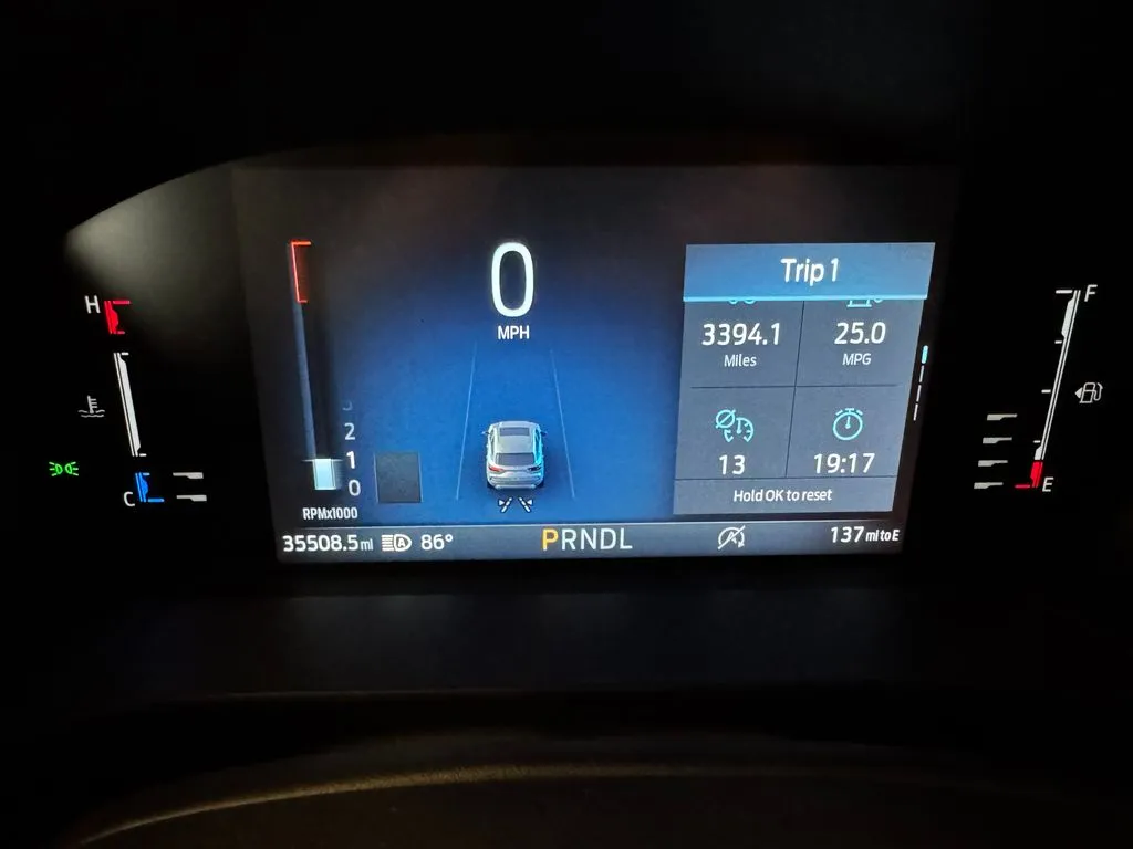 Ford Escape photo 10