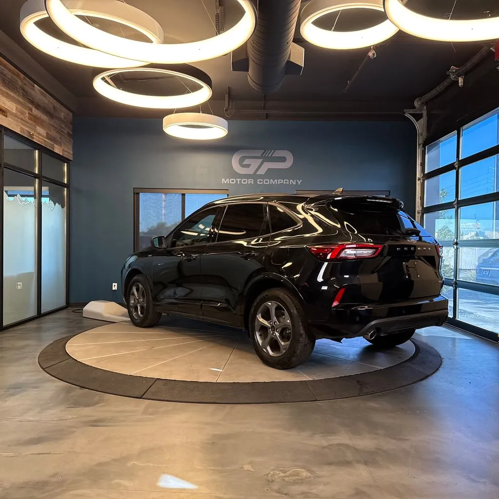 Ford Escape photo 5