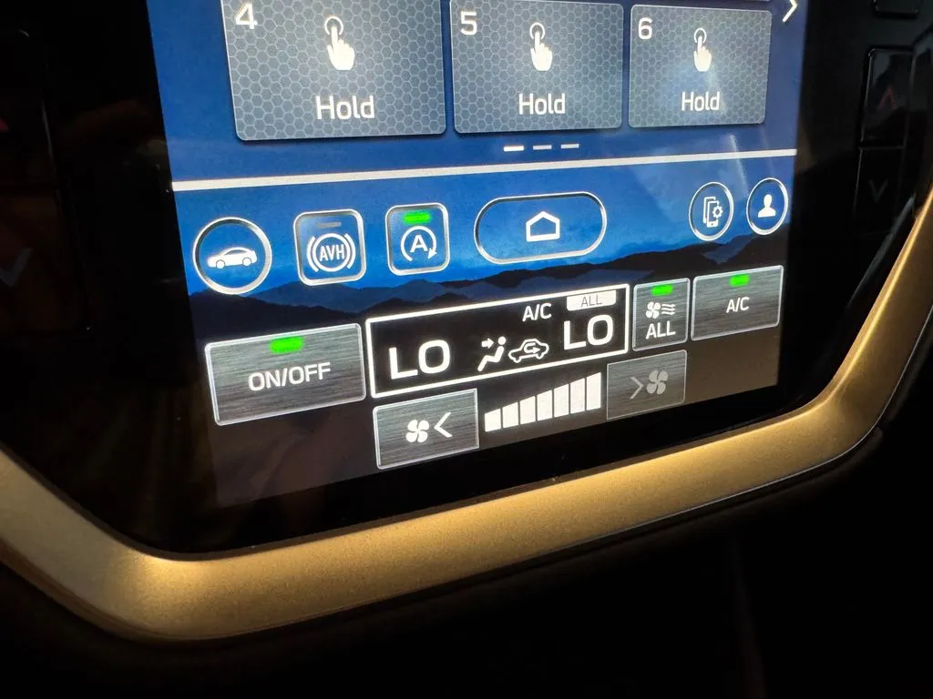 Subaru Crosstrek photo 14