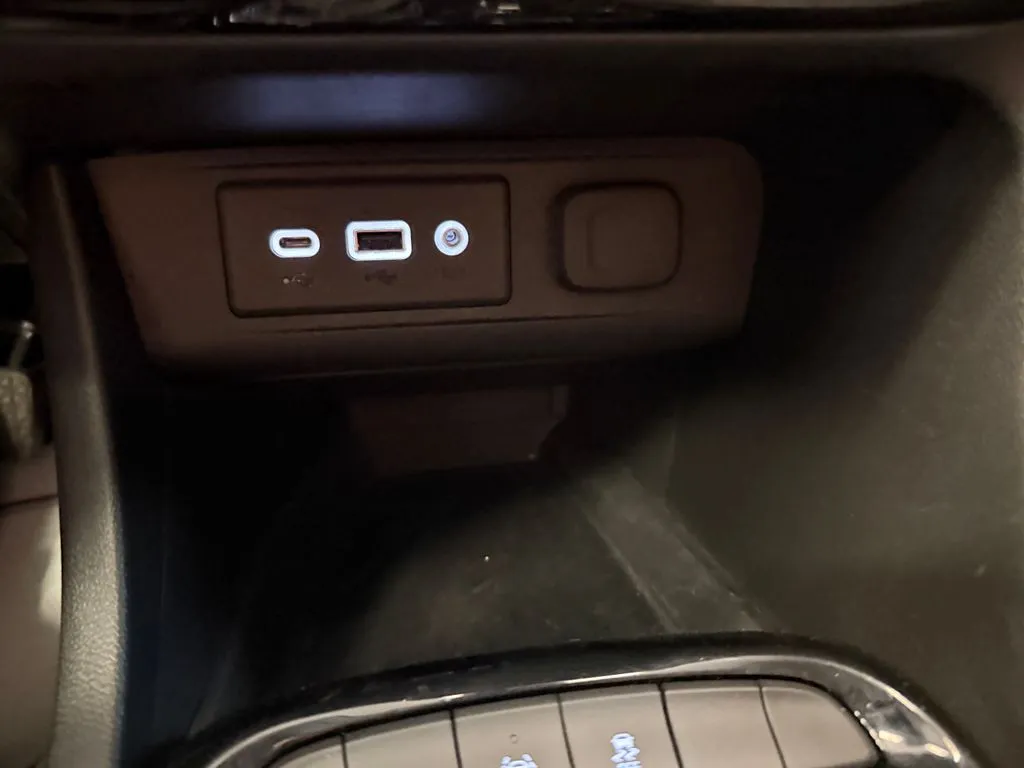 Buick Encore GX photo 15