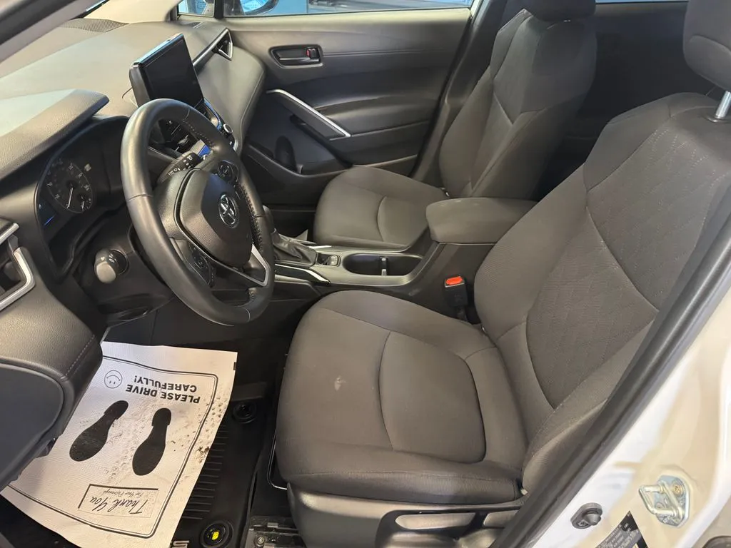 Toyota Corolla Cross photo 20