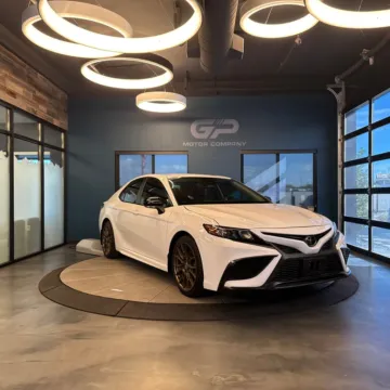 White 2023 Toyota Camry SE Nightshade for sale in Kaysville, UT