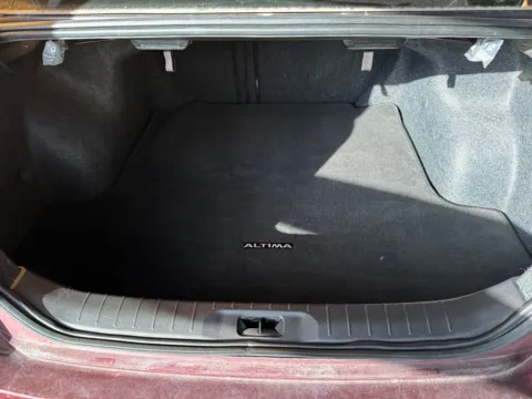 Red 2024 Nissan Altima 2.5 SV for sale in Kaysville, UT