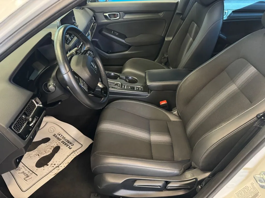 Honda Civic photo 20