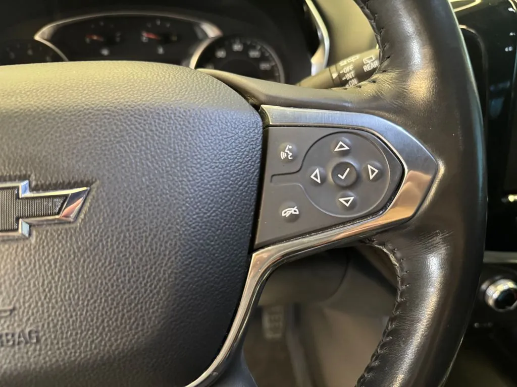 Chevrolet Traverse photo 12