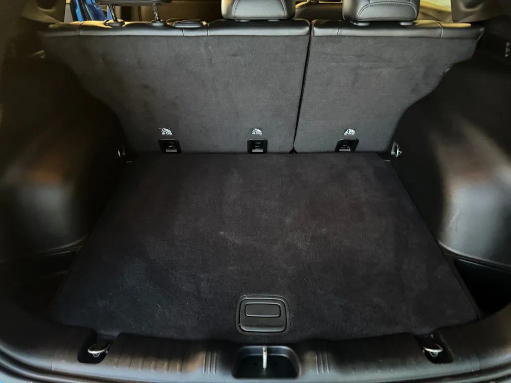 Jeep Compass photo 21