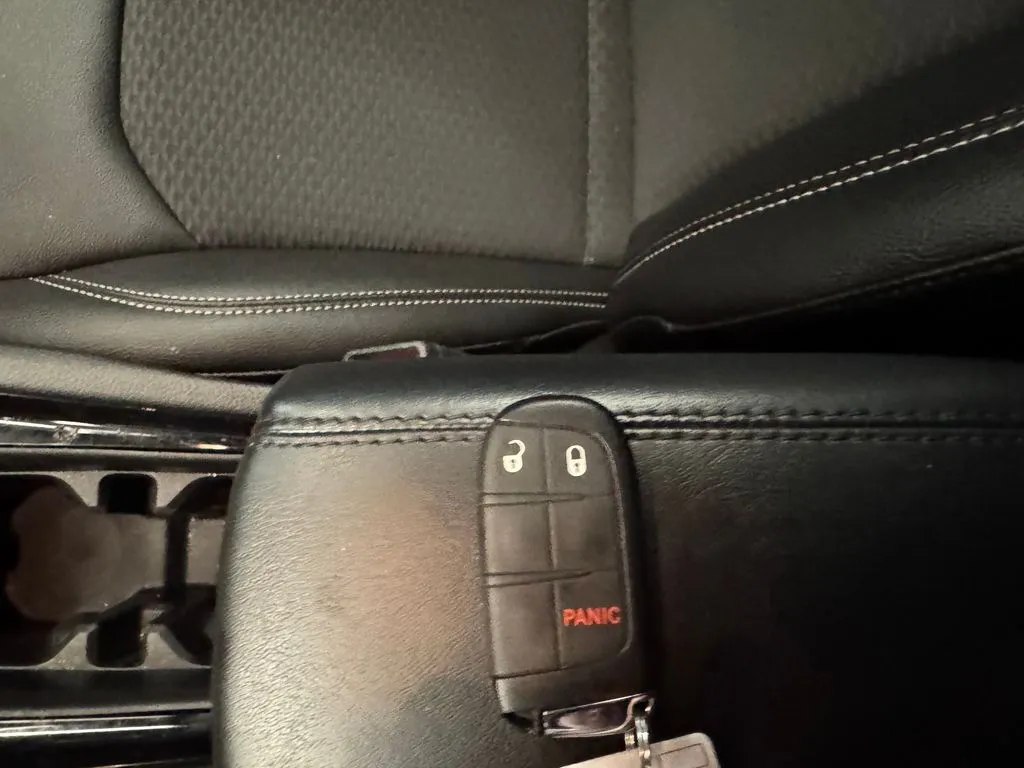 Jeep Compass photo 16