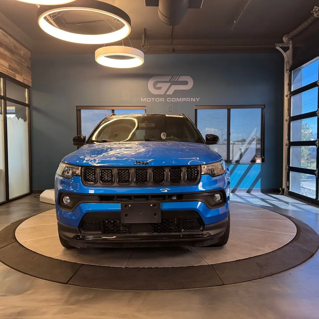 Jeep Compass photo 8