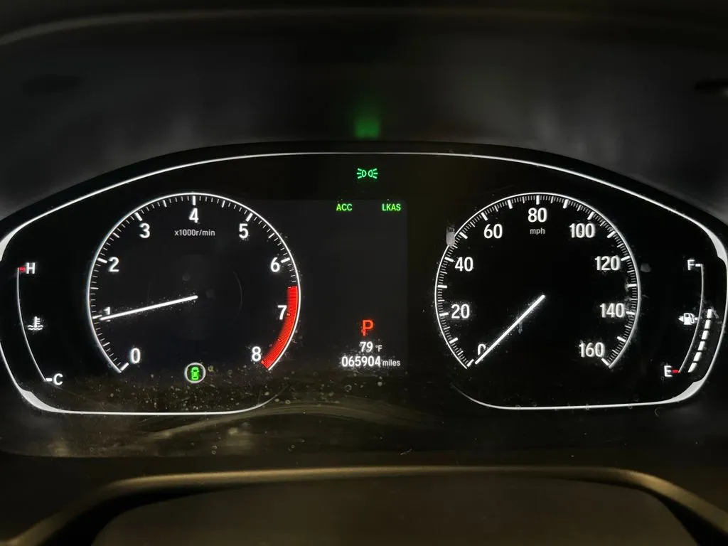 Honda Accord photo 10