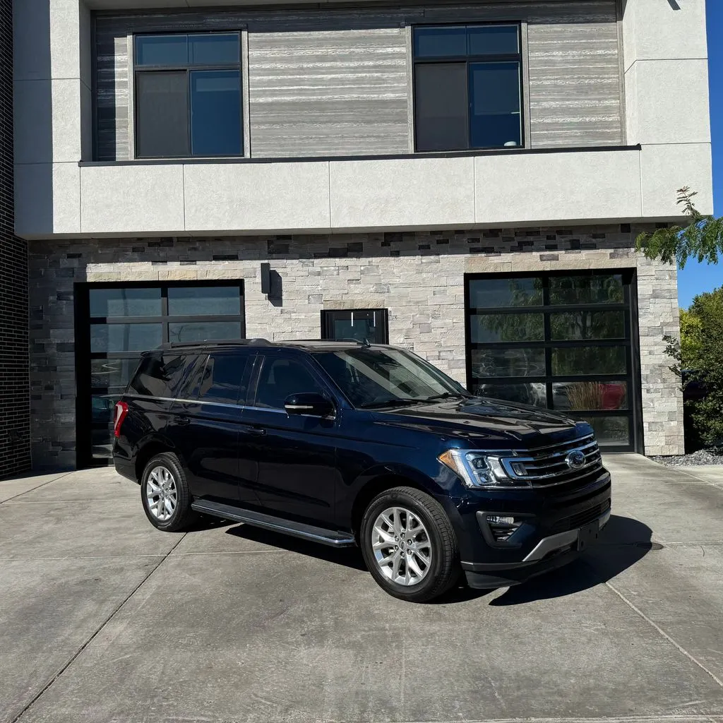 Blue 2021 Ford Expedition XLT for sale in Kaysville, UT