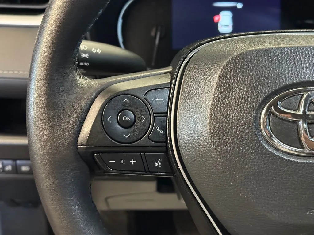 Toyota RAV4 photo 11