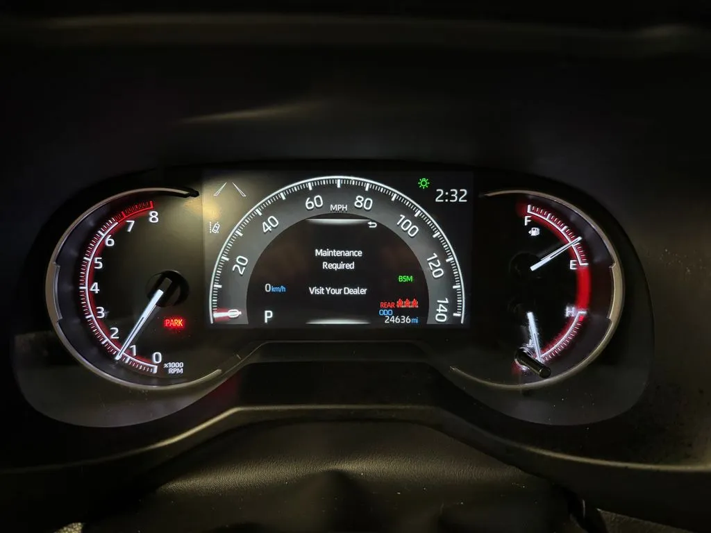 Toyota RAV4 photo 10