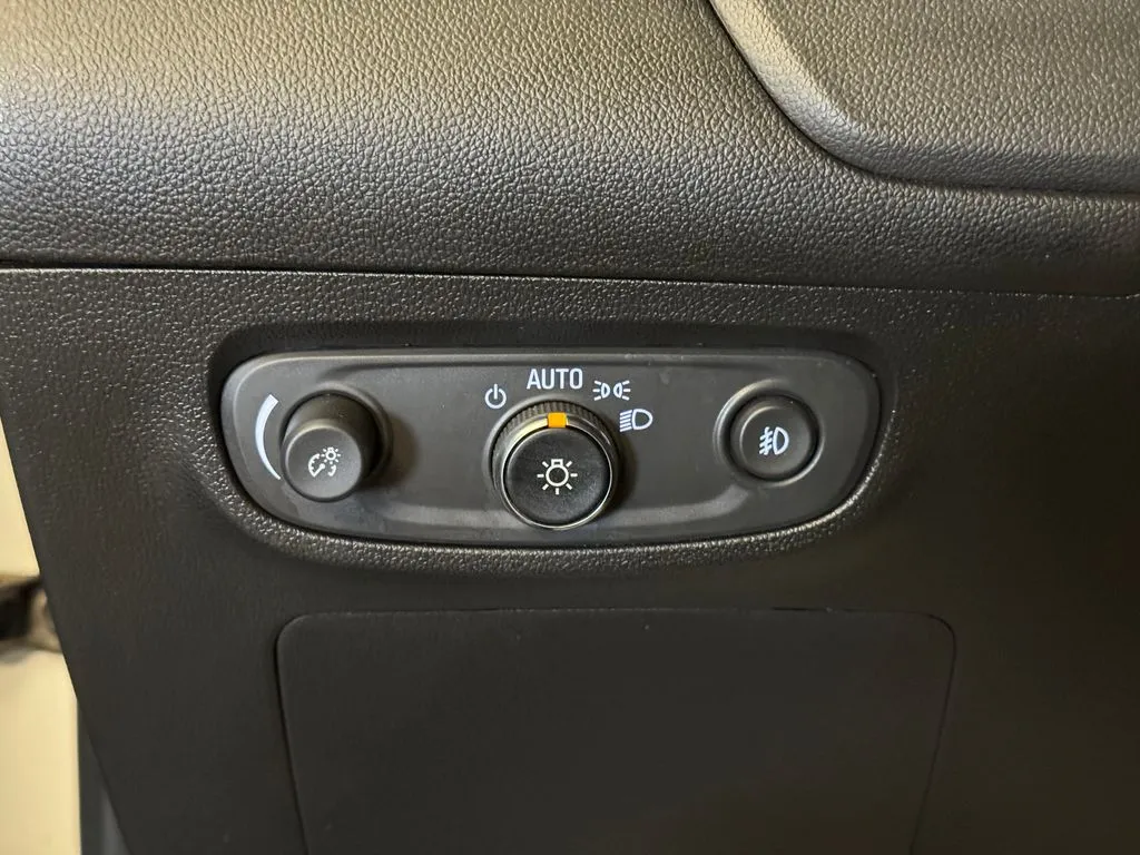 Buick Encore GX photo 18