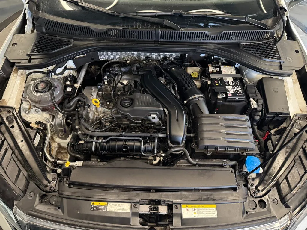 Volkswagen Jetta photo 23
