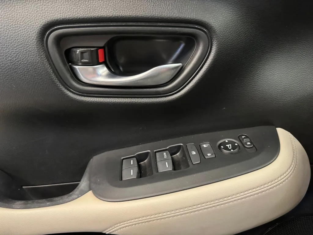 Honda HR-V photo 19