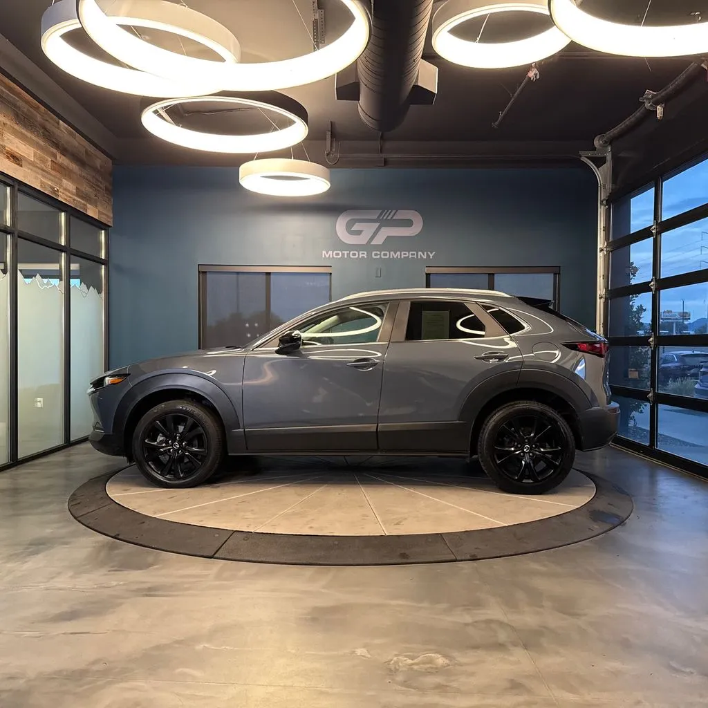 Mazda CX-30 photo 6