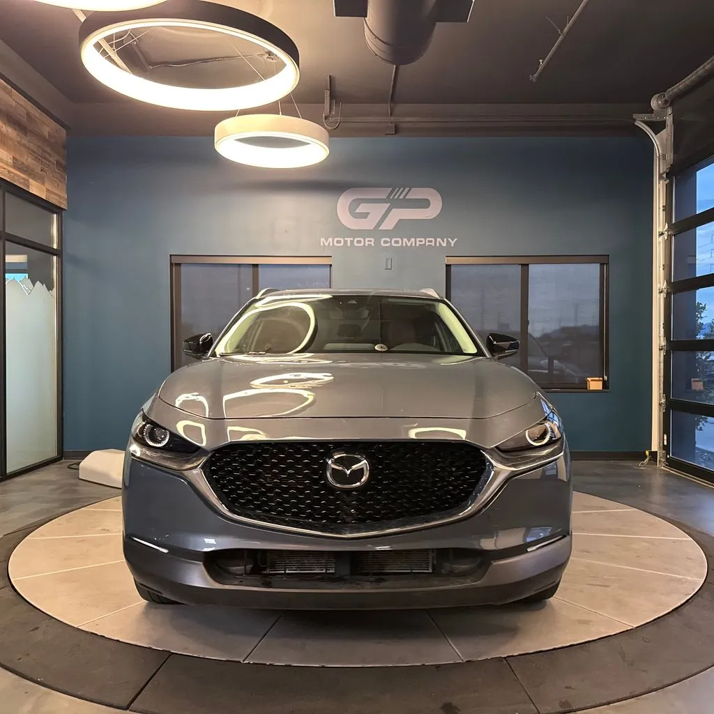 Mazda CX-30 photo 8