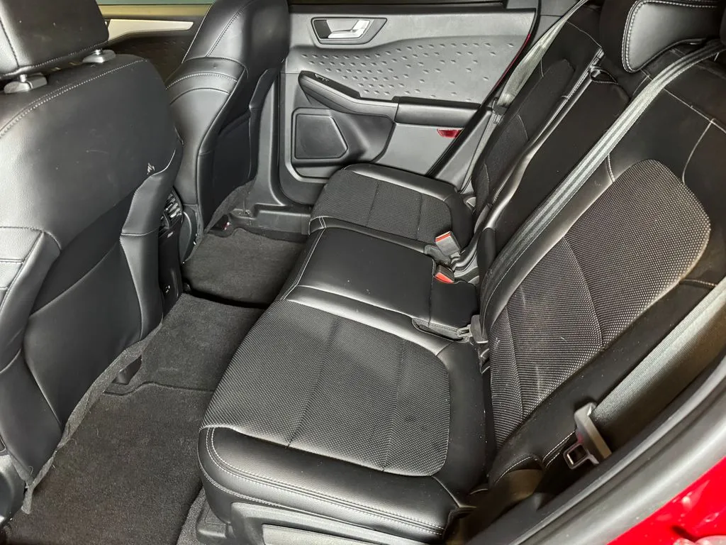 Ford Escape photo 21