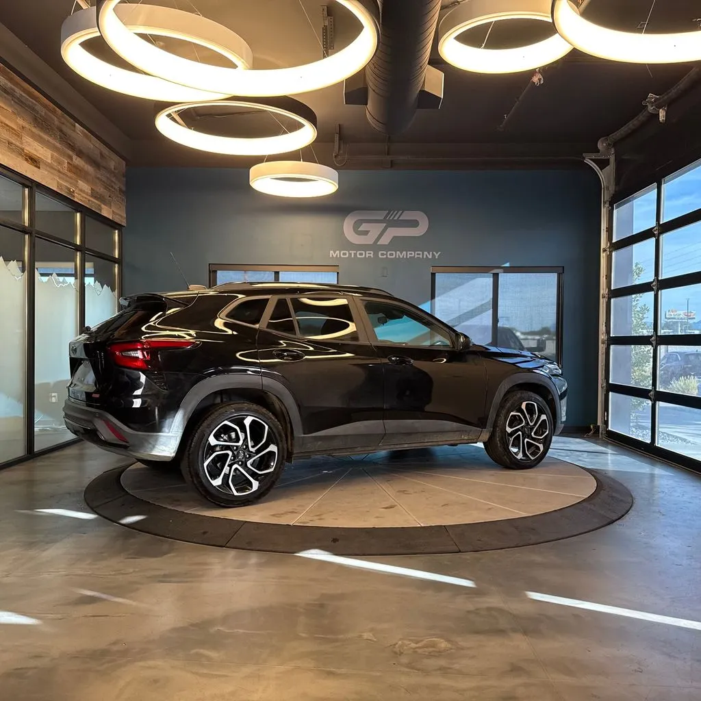 Chevrolet Trax photo 3