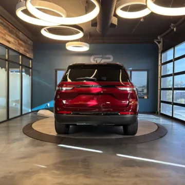 More photos of 2023 Jeep Grand Cherokee Limited at GP Motor Company, UT