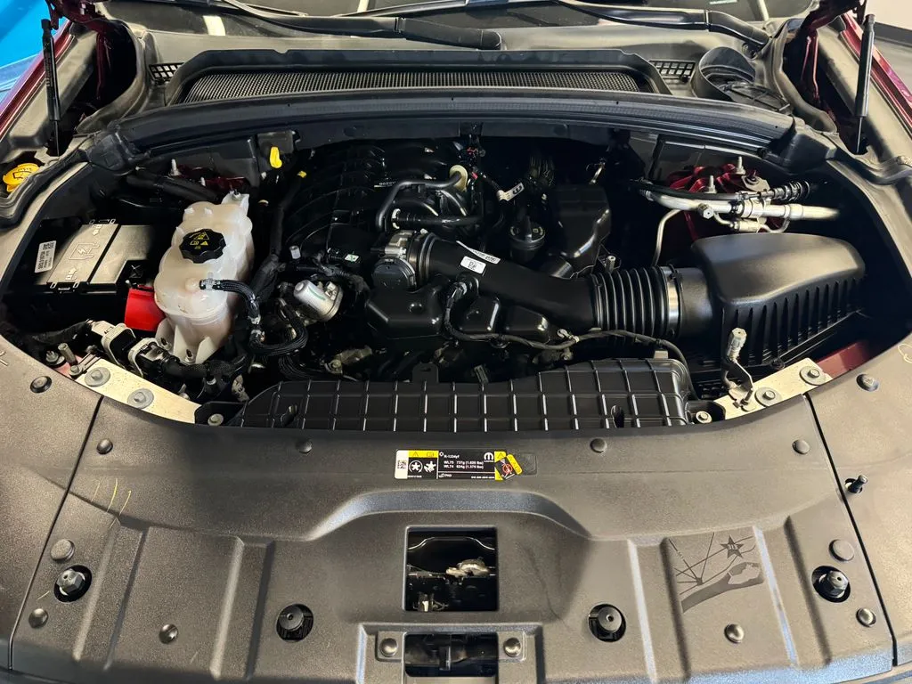 Jeep Grand Cherokee photo 23