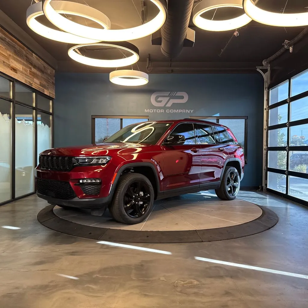 Jeep Grand Cherokee photo 7
