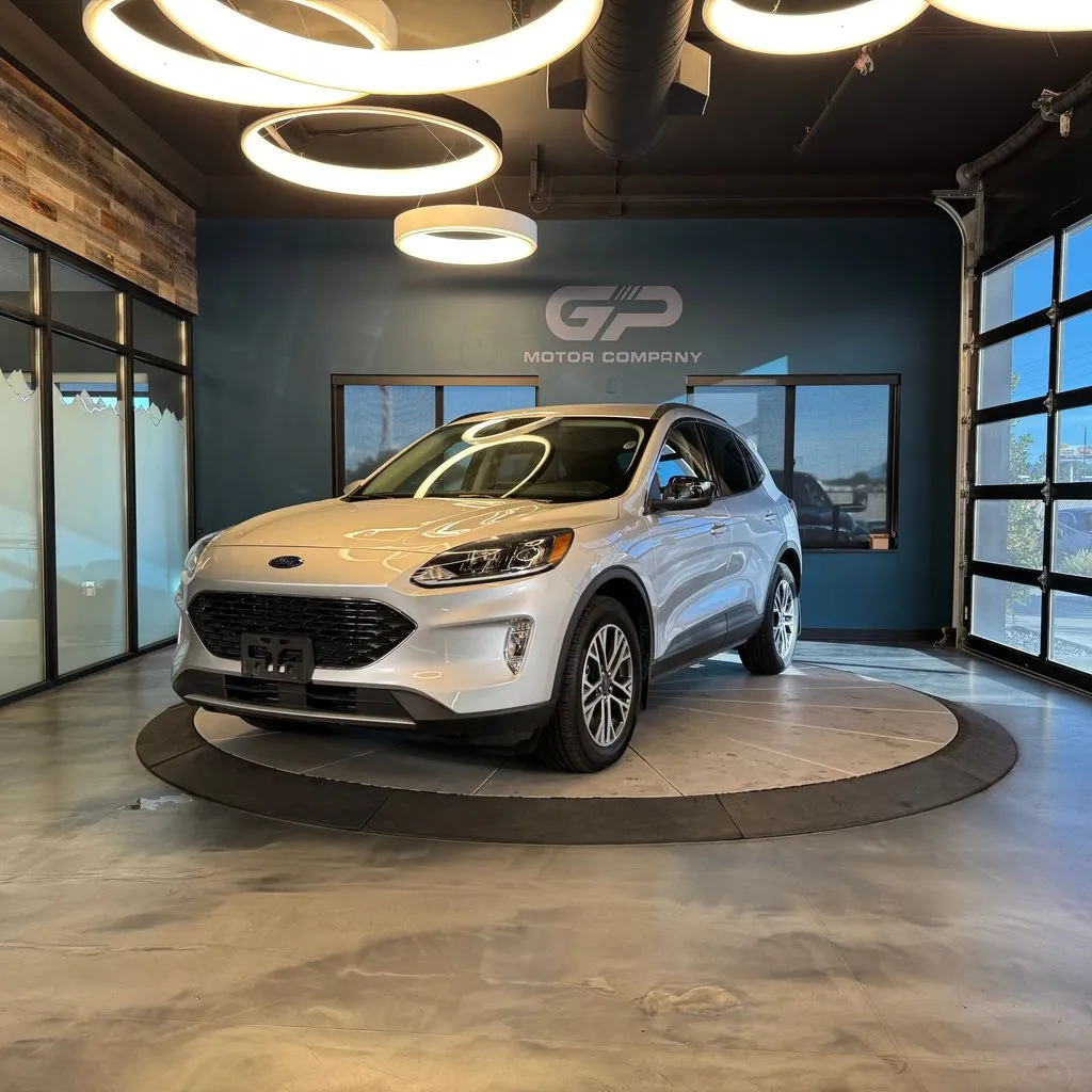 Ford Escape photo 7
