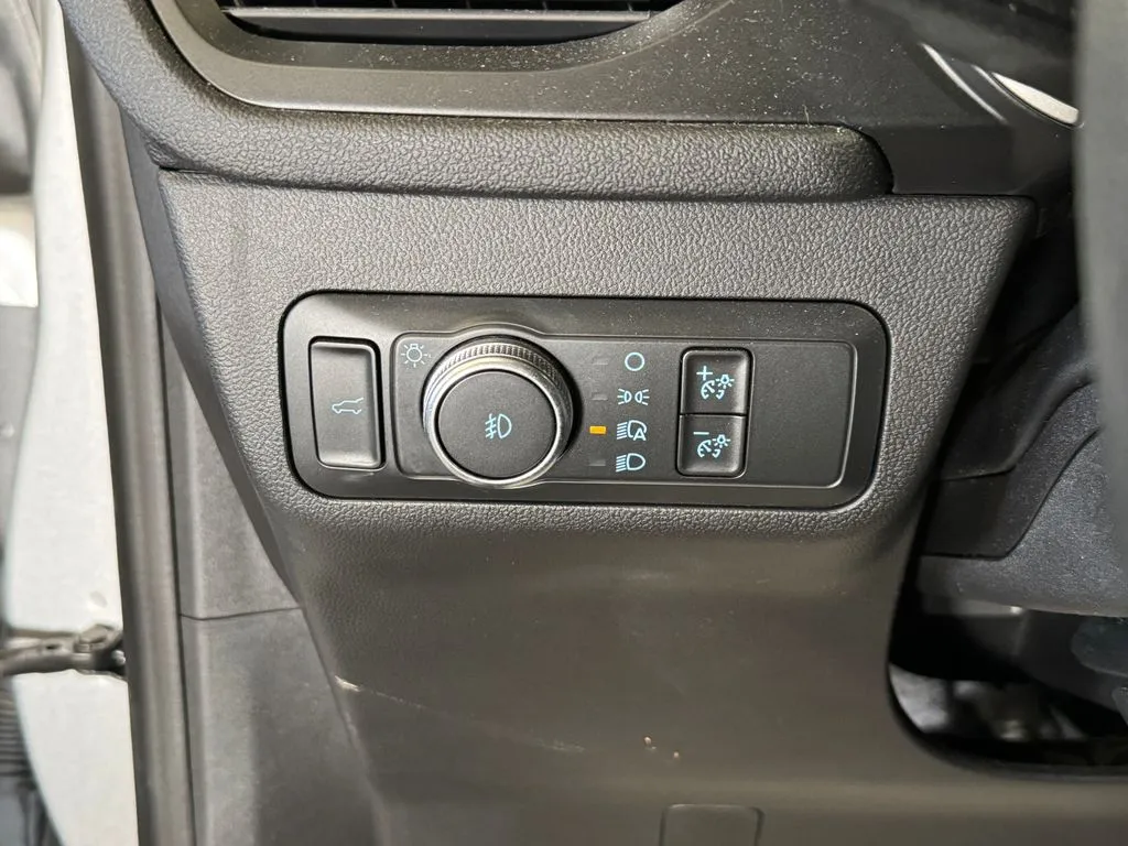 Ford Escape photo 18