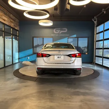 More photos of 2023 Nissan Altima 2.0 SR at GP Motor Company, UT