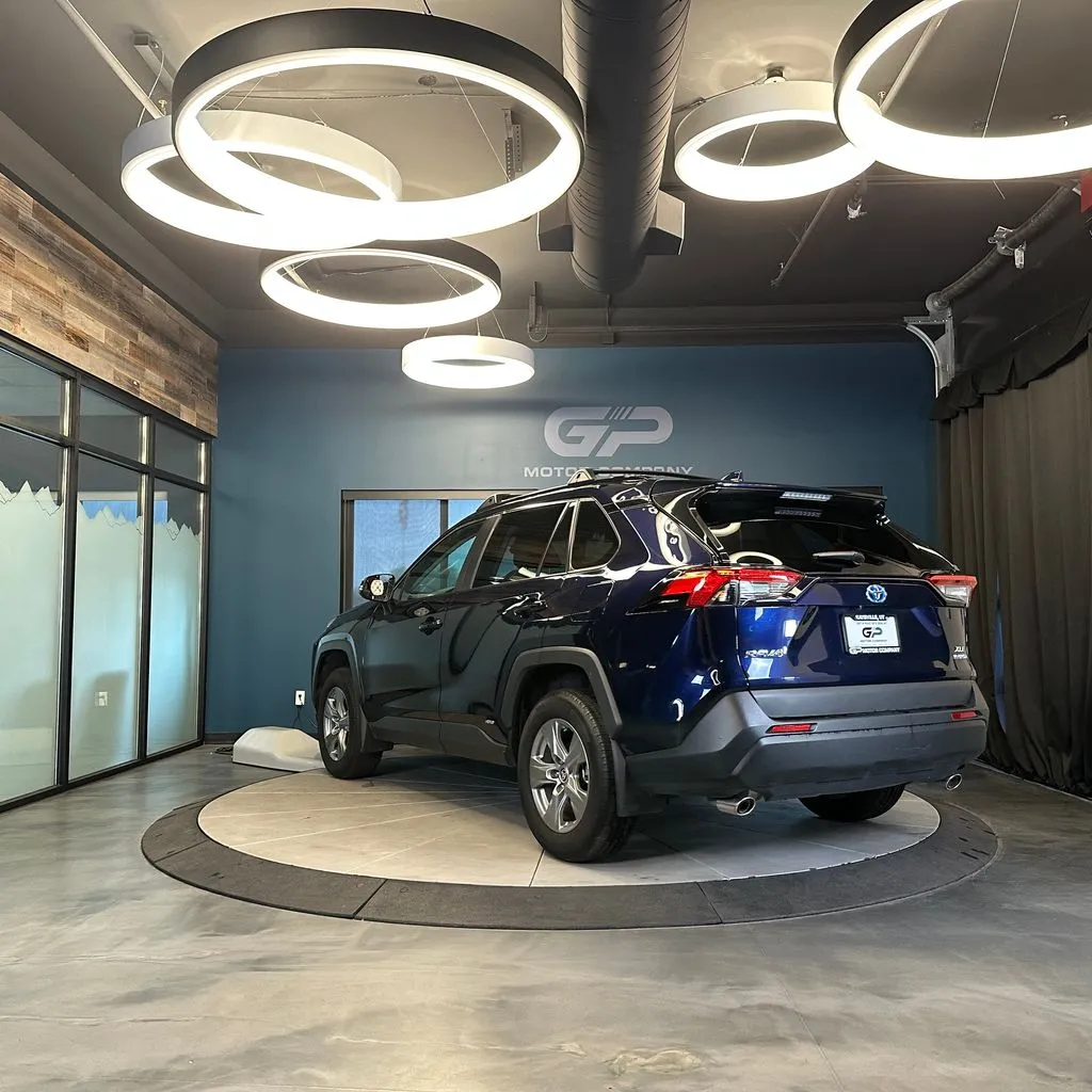 Toyota RAV4 photo 5