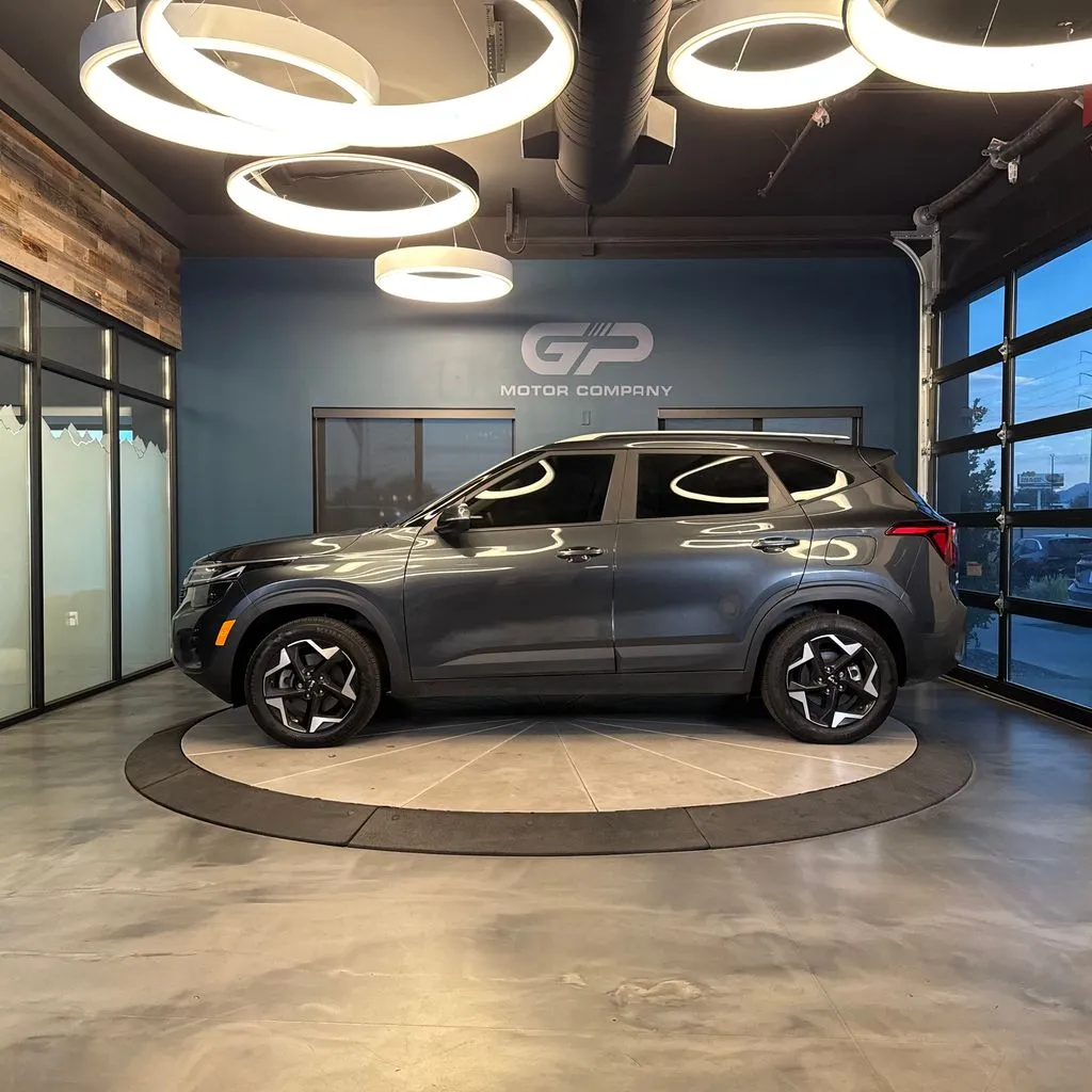 Kia Seltos photo 6