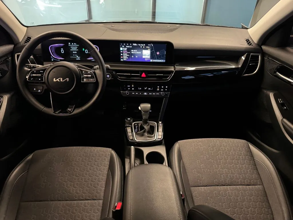 Kia Seltos photo 9