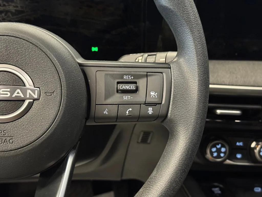 Nissan Kicks photo 12