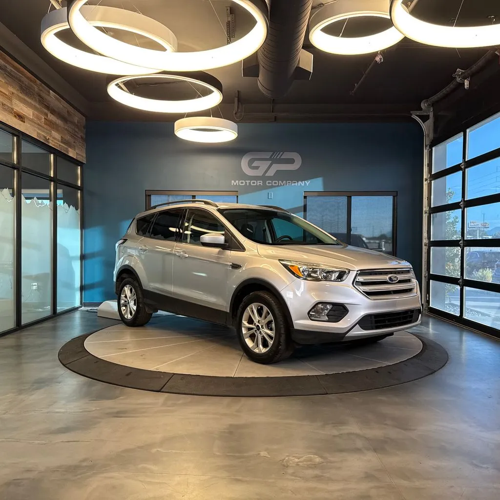 Silver 2018 Ford Escape SE for sale in Kaysville, UT
