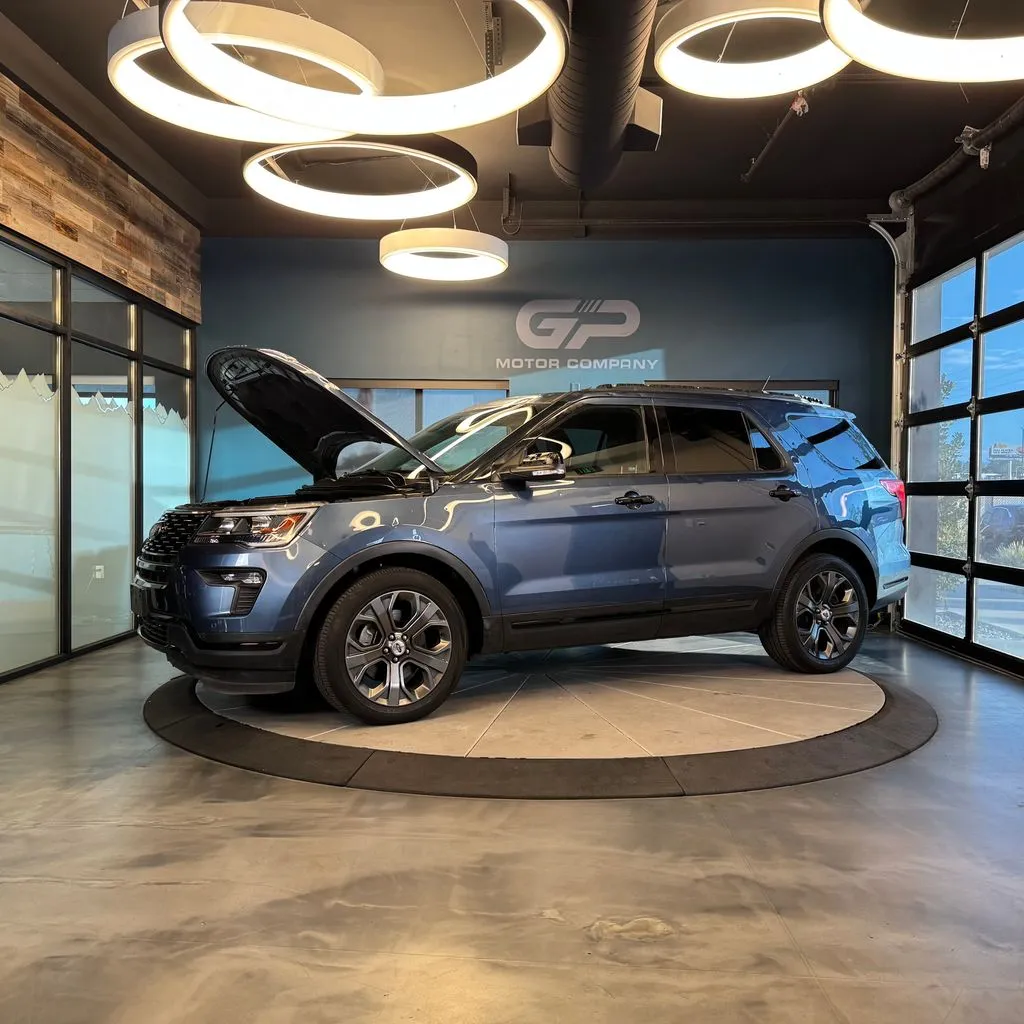 Ford Explorer photo 25
