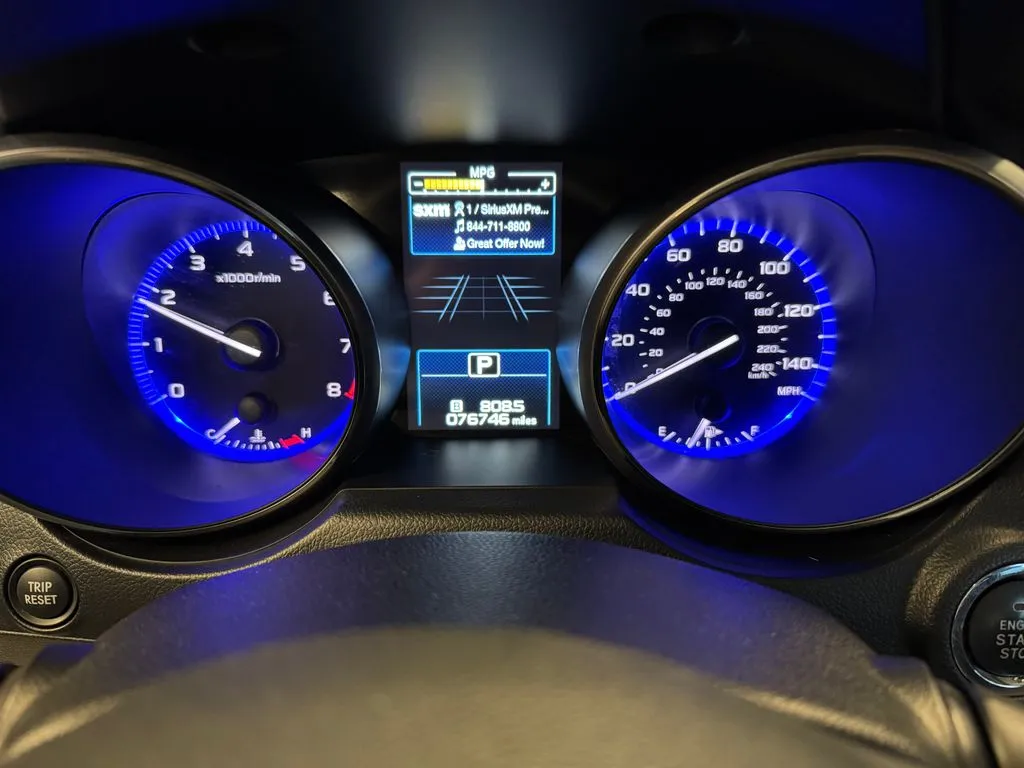 Subaru Legacy photo 10