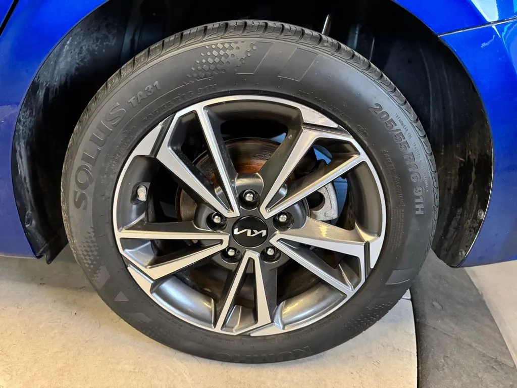 Kia Forte photo 24