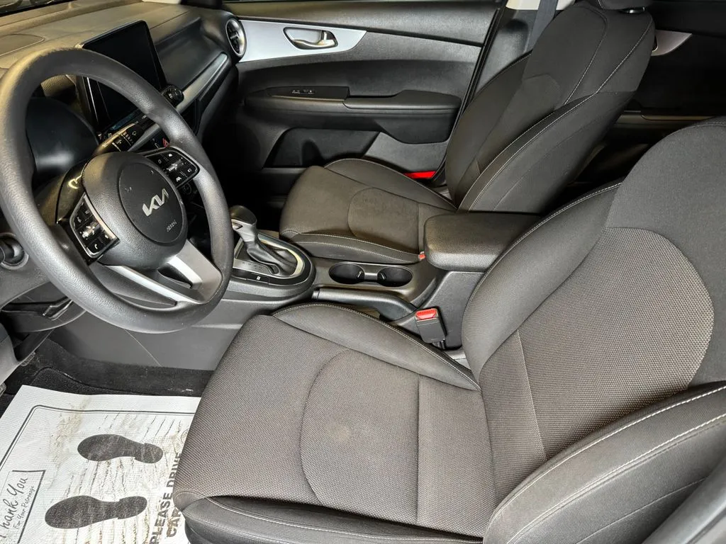 Kia Forte photo 19