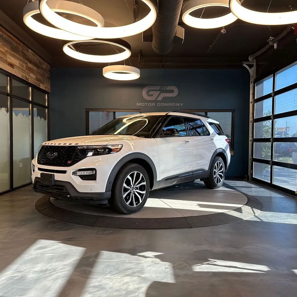 Ford Explorer photo 7