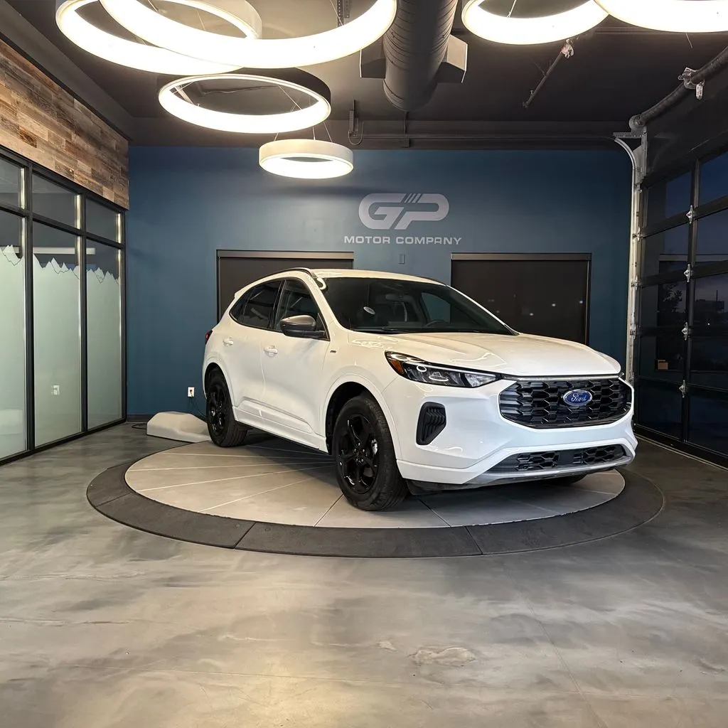 White 2024 Ford Escape ST-Line for sale in Kaysville, UT