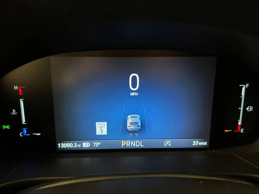 Ford Escape photo 10
