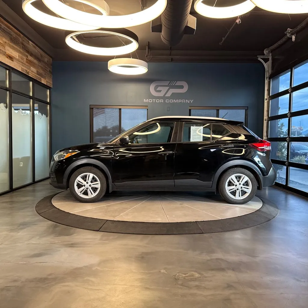Nissan Kicks photo 6