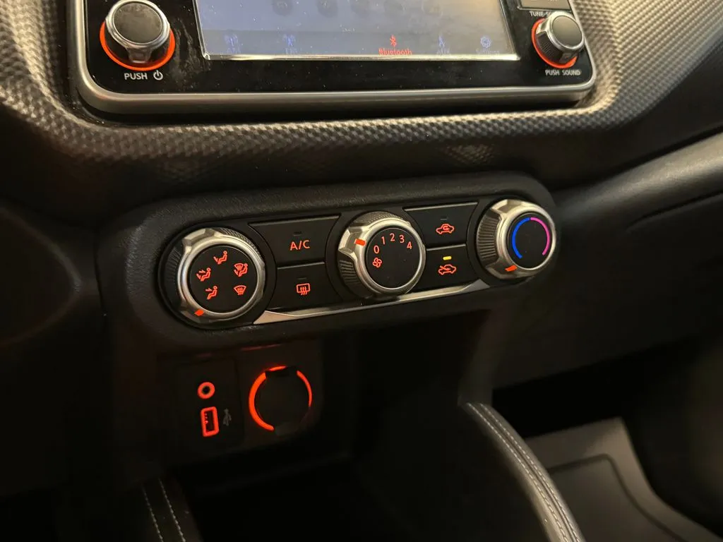 Nissan Kicks photo 15