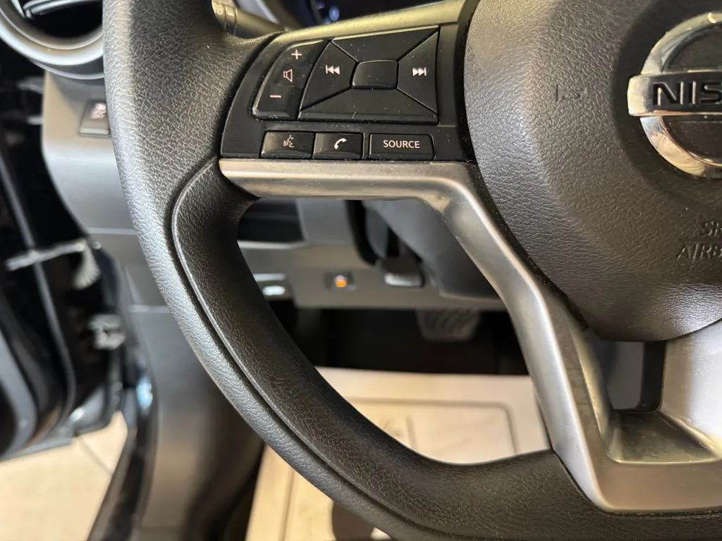 Nissan Kicks photo 11