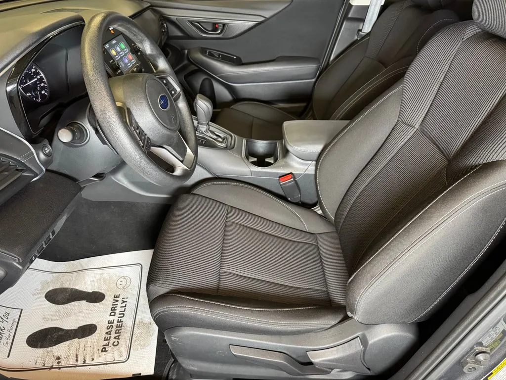 Subaru Legacy photo 20