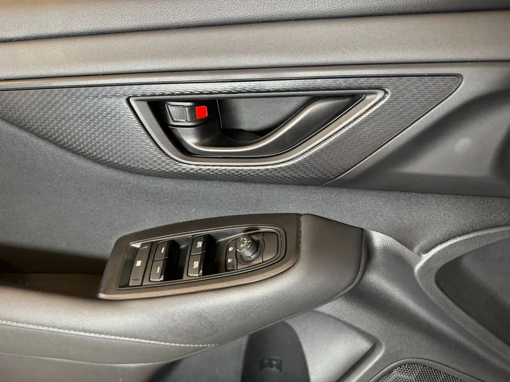 Subaru Legacy photo 19