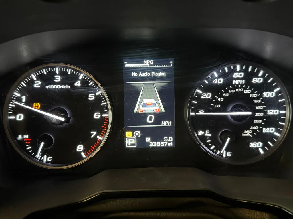 Subaru Legacy photo 10