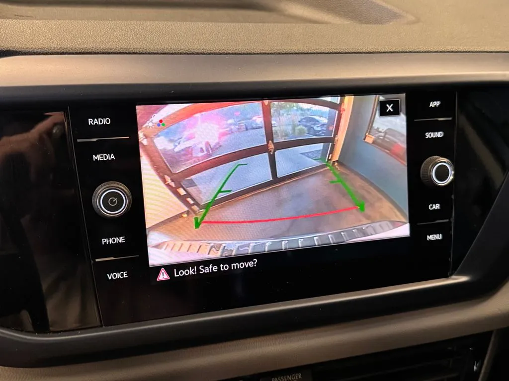 Volkswagen Taos photo 14