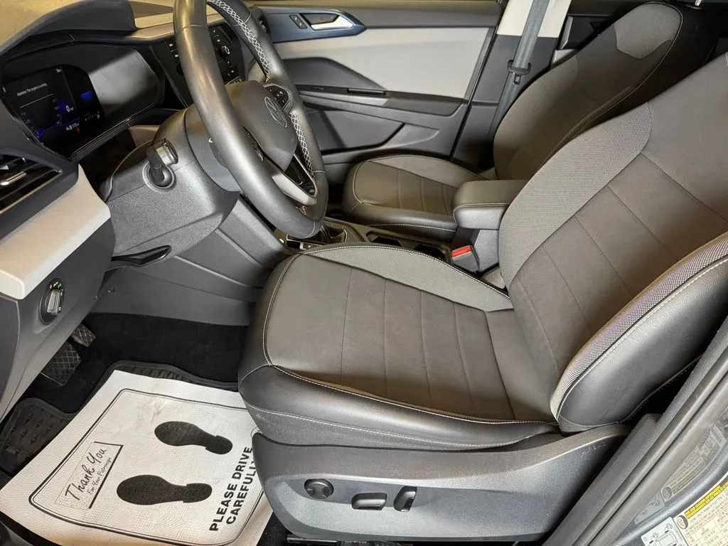 Volkswagen Taos photo 20