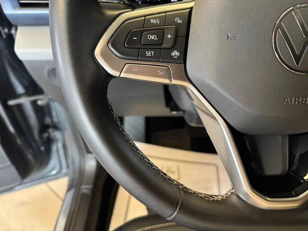 Volkswagen Taos photo 11